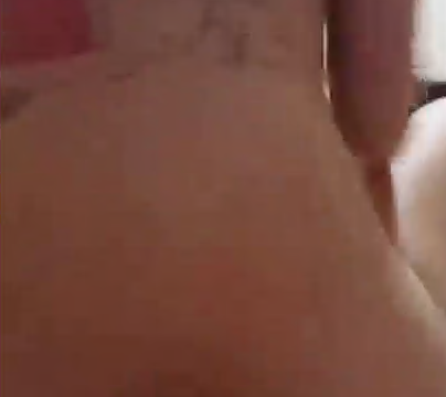 คลิปหลุด xxx ทางบ้านสาวขึ้นขย่มผัวเย็ดเด็ดๆเด้งเอวให้แบบไม่ยั้งจนเสร็จ เอาจนน้ำแตกในแล้วร้องครางเสียวออกมาอย่างดังลั่นห้องเลย